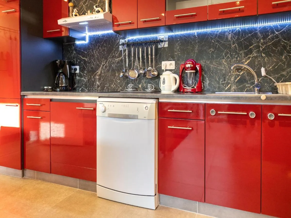 Ground Floor Apartment In Ostend Near The Sea