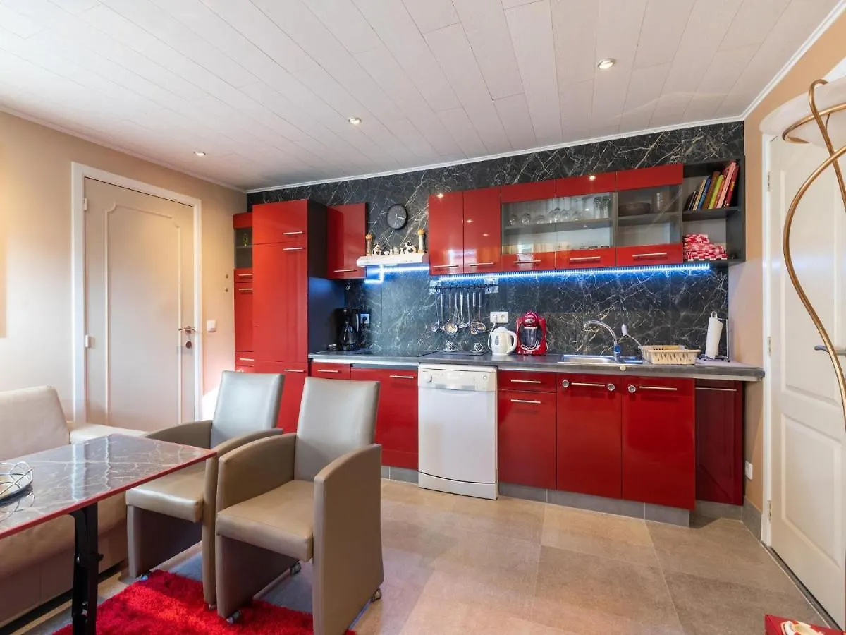 Ground Floor Apartment In Ostend Near The Sea